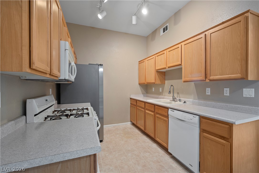 3395 Cactus Shadow Street 101 Property Photo 20