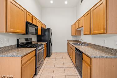 8985 South Durango Drive 2096 Property Photo 9