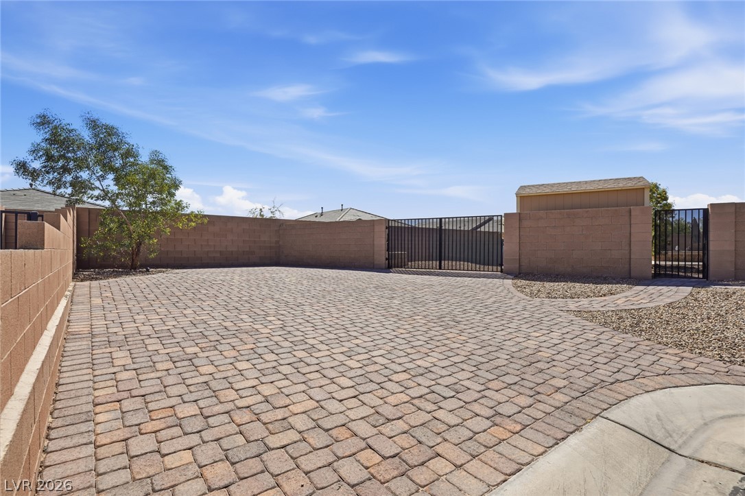 5597 Lodgepole Pine Ct Property Photo 4