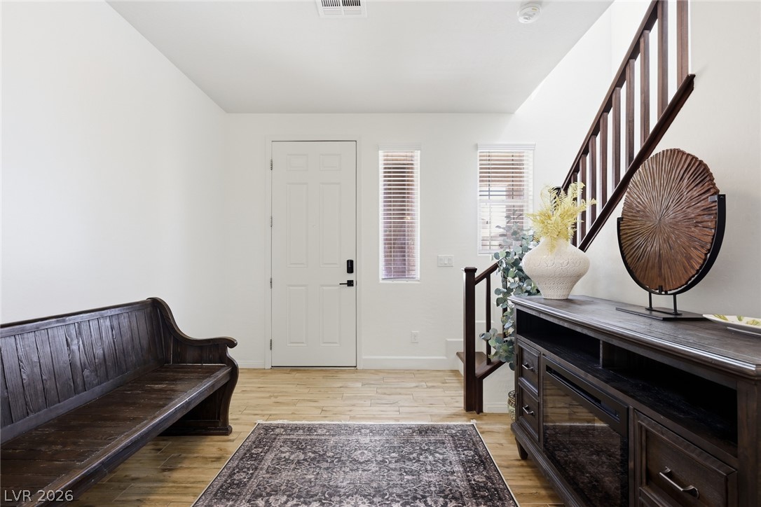 5597 Lodgepole Pine Ct Property Photo 7