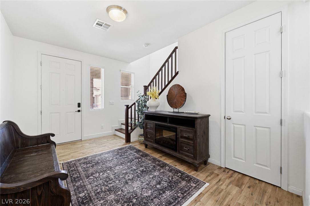 5597 Lodgepole Pine Ct Property Photo 8