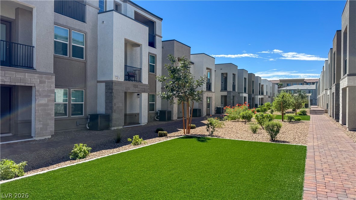 5731 Whimsical Street Property Photo 5