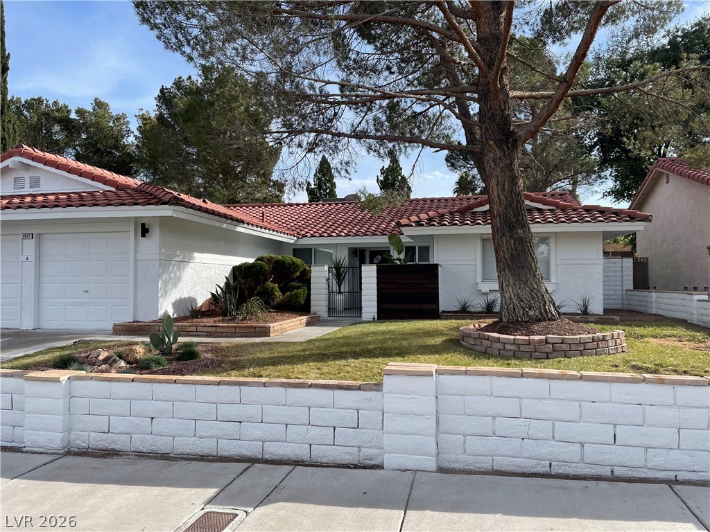8817 Pesaro Drive