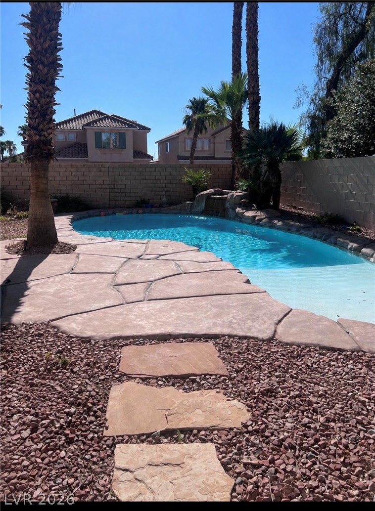 7815 Windward Road Property Photo 13