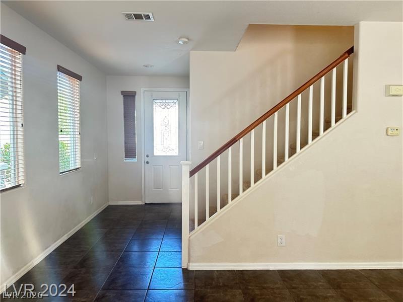 545 Newberry Springs Drive Property Photo 3