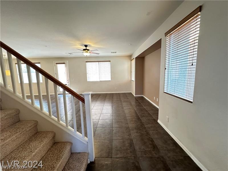 545 Newberry Springs Drive Property Photo 7