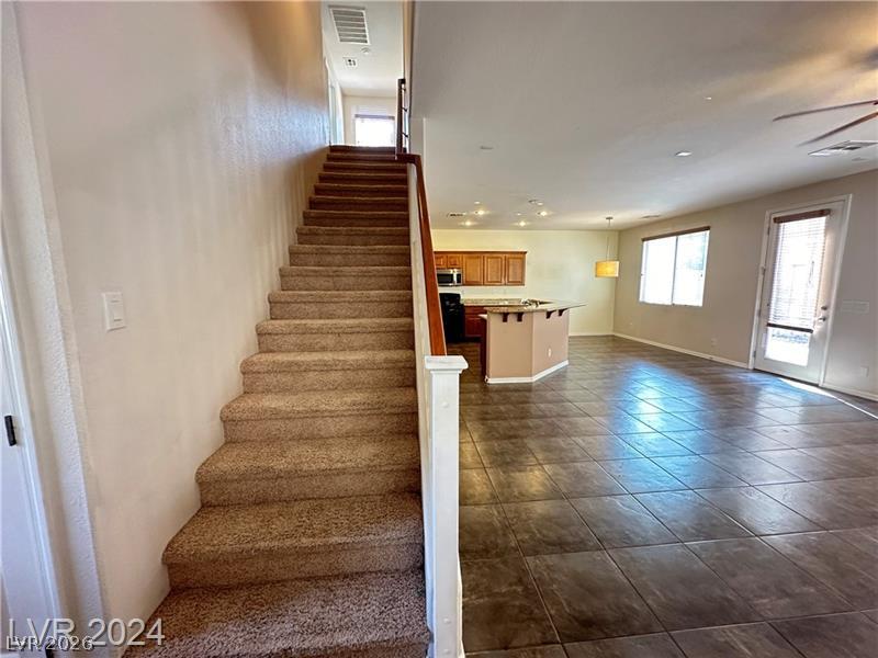 545 Newberry Springs Drive Property Photo 18