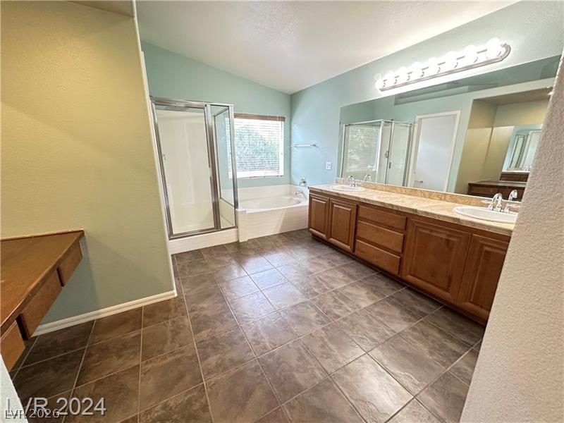 545 Newberry Springs Drive Property Photo 25