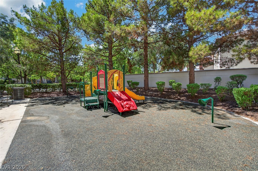 2279 Candlestick Avenue Property Photo 22