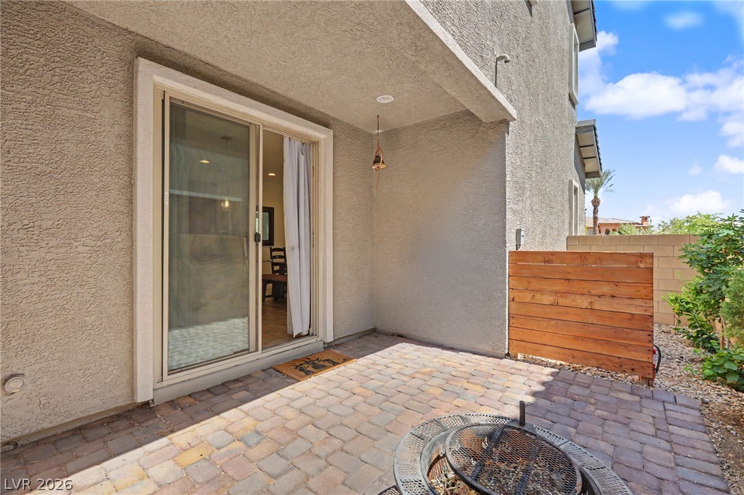 36 Kimberlite Drive Property Photo 17