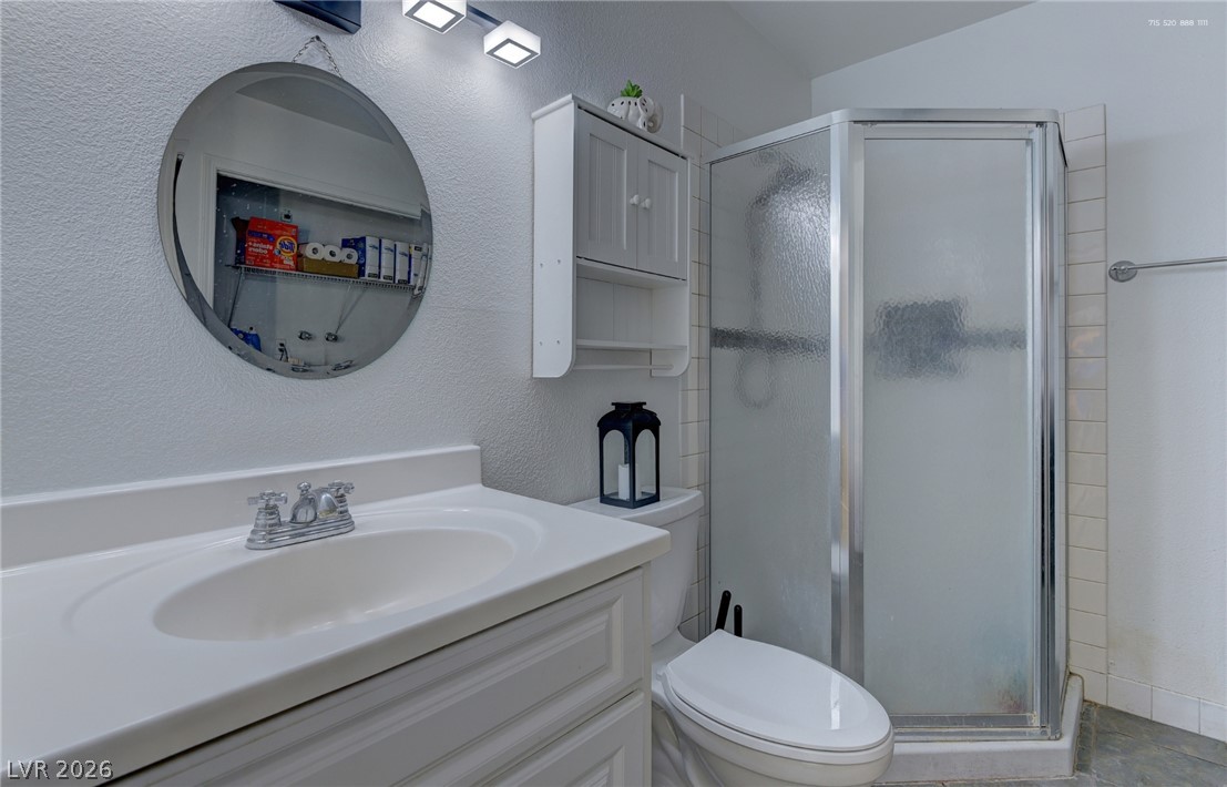 6500 Hill View Avenue Property Photo 11