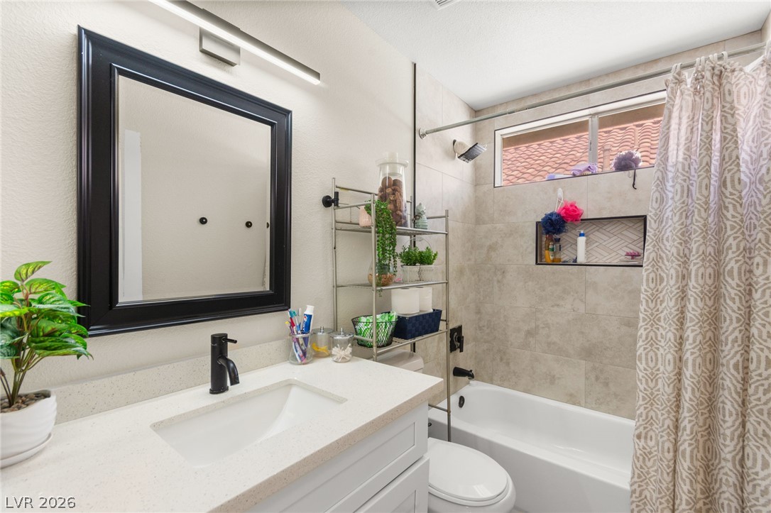 1404 Robin Street Property Photo 29