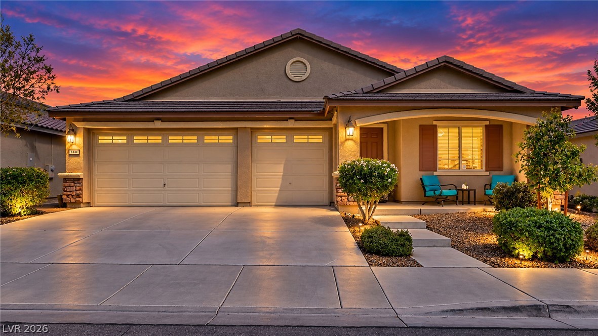 348 Summit Shadow Street