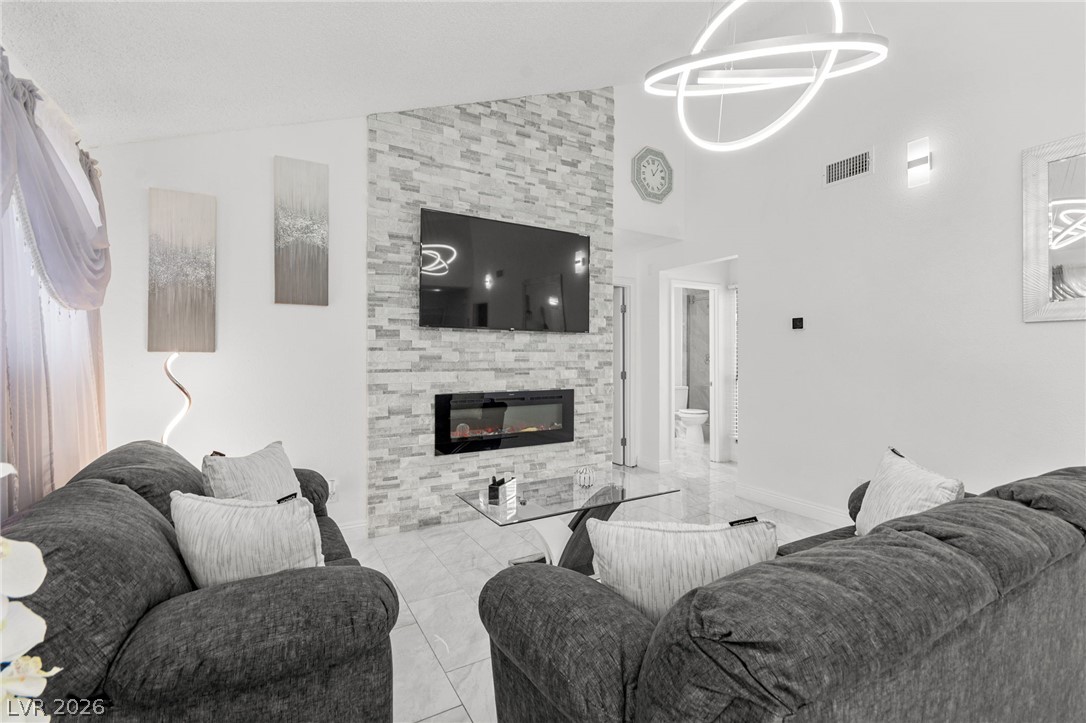2316 El Cerrito Circle Property Photo 14