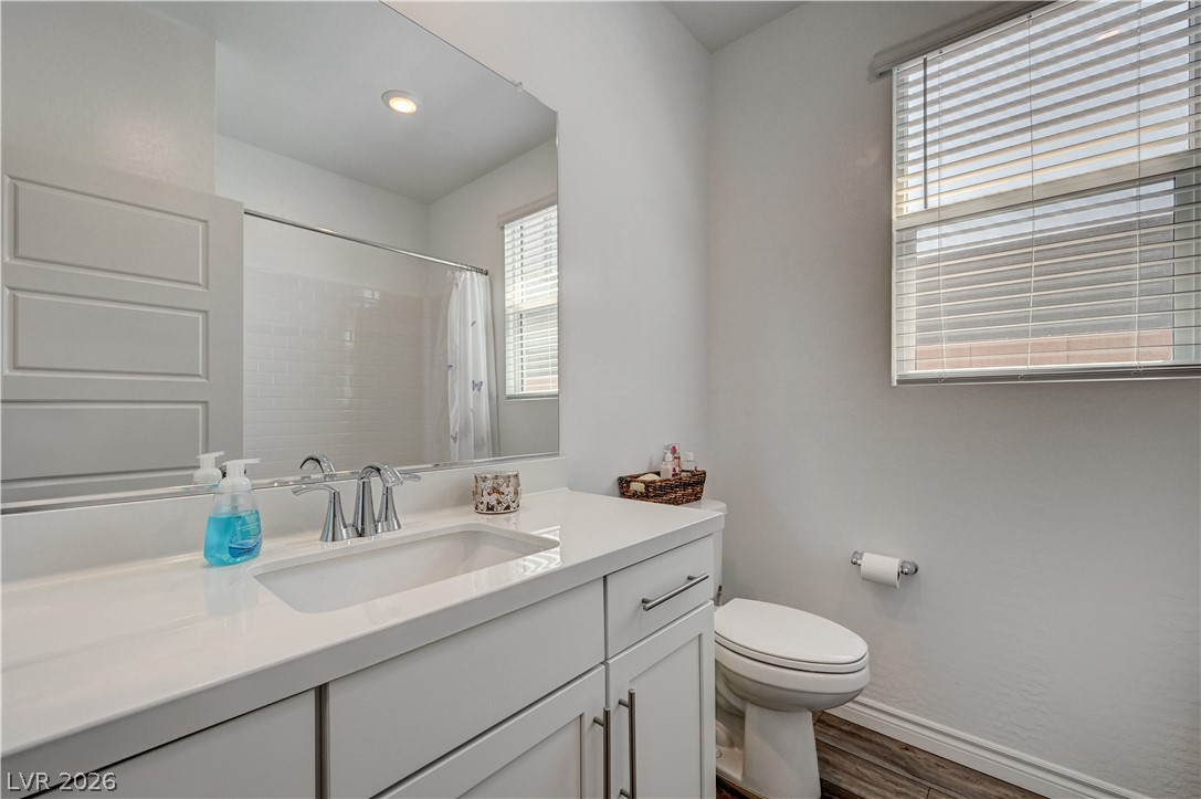 10075 Gila River Street Property Photo 7