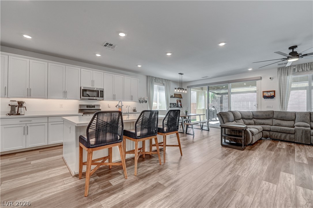10075 Gila River Street Property Photo 10