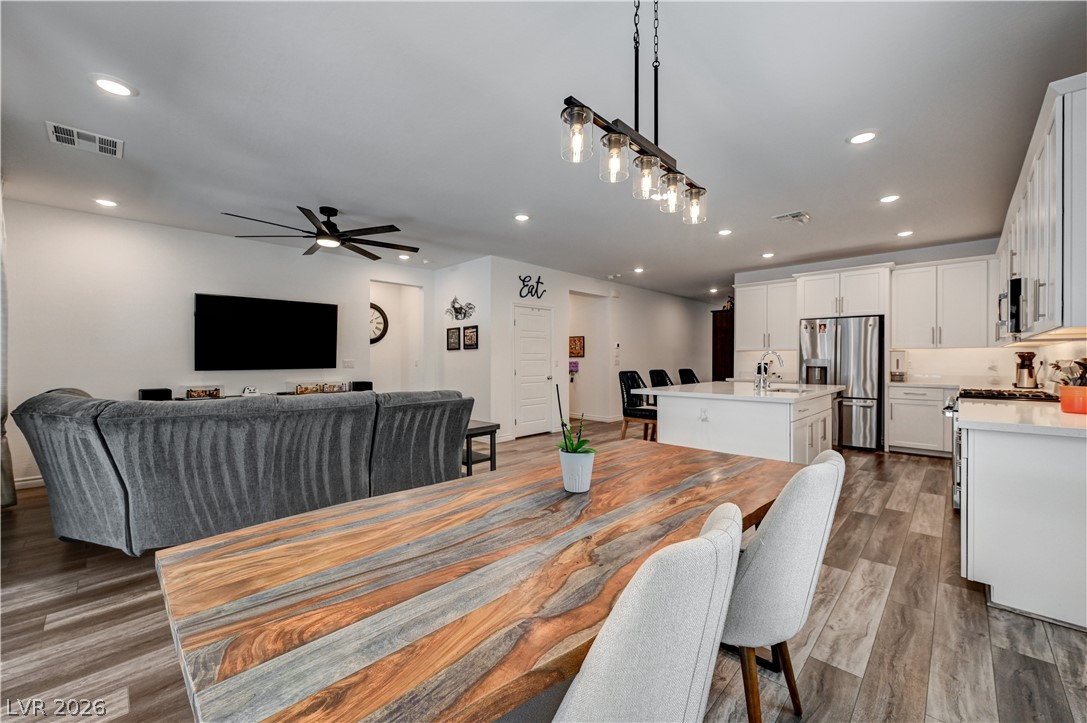 10075 Gila River Street Property Photo 19