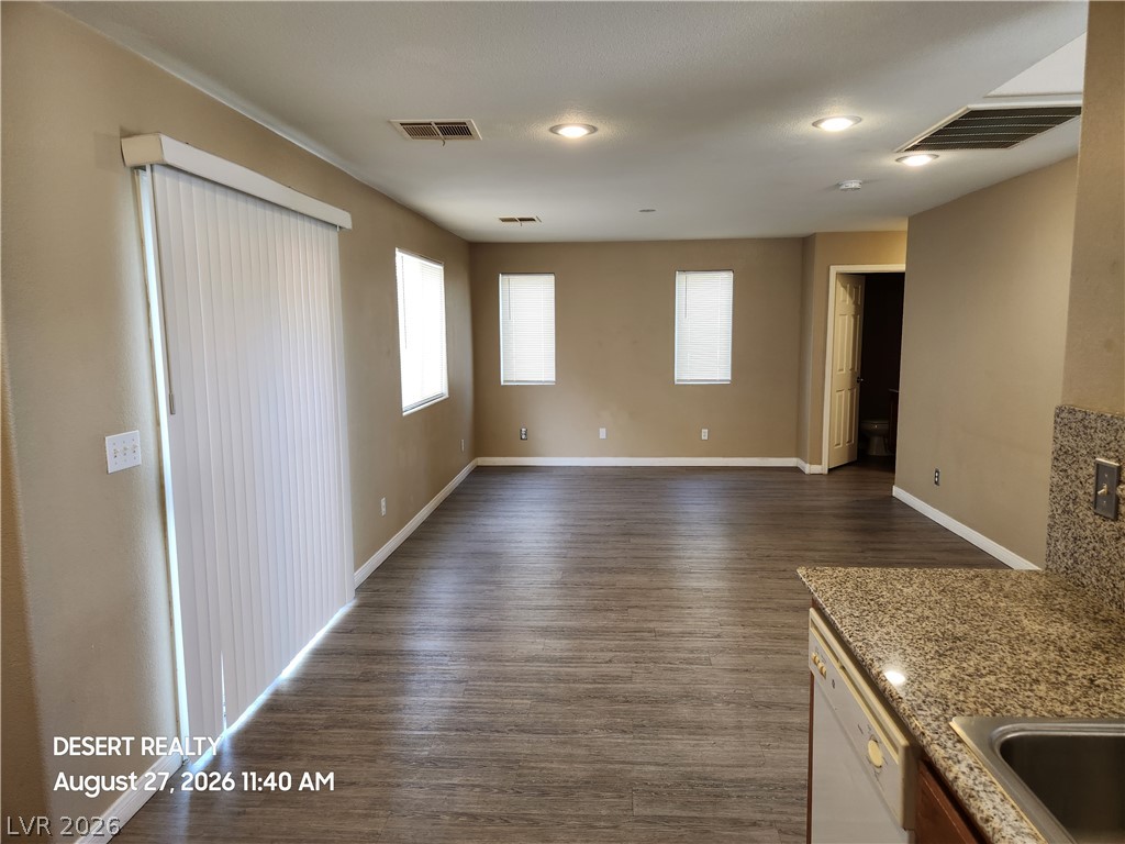 1147 Claire Rose Avenue Property Photo 5