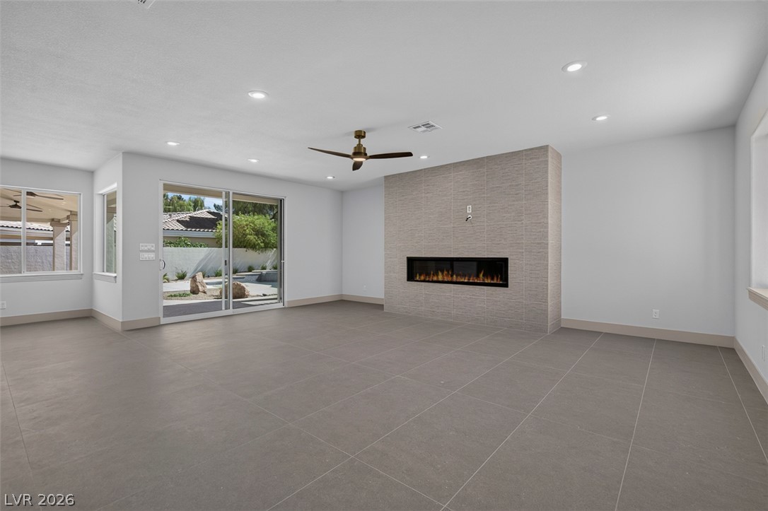 1504 Silver Oaks Street Property Photo 22