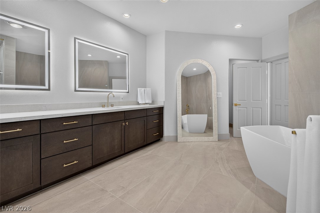 1504 Silver Oaks Street Property Photo 54