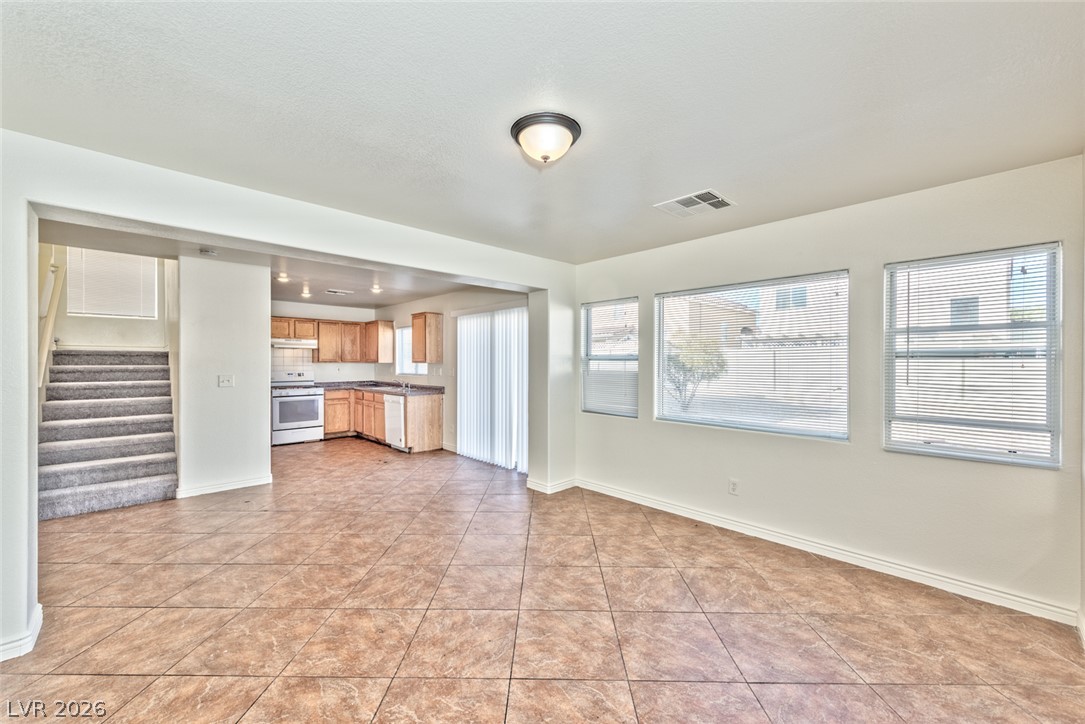 5908 Mahogany Mountain Drive Property Photo 5