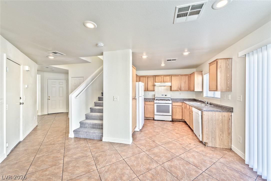 5908 Mahogany Mountain Drive Property Photo 6