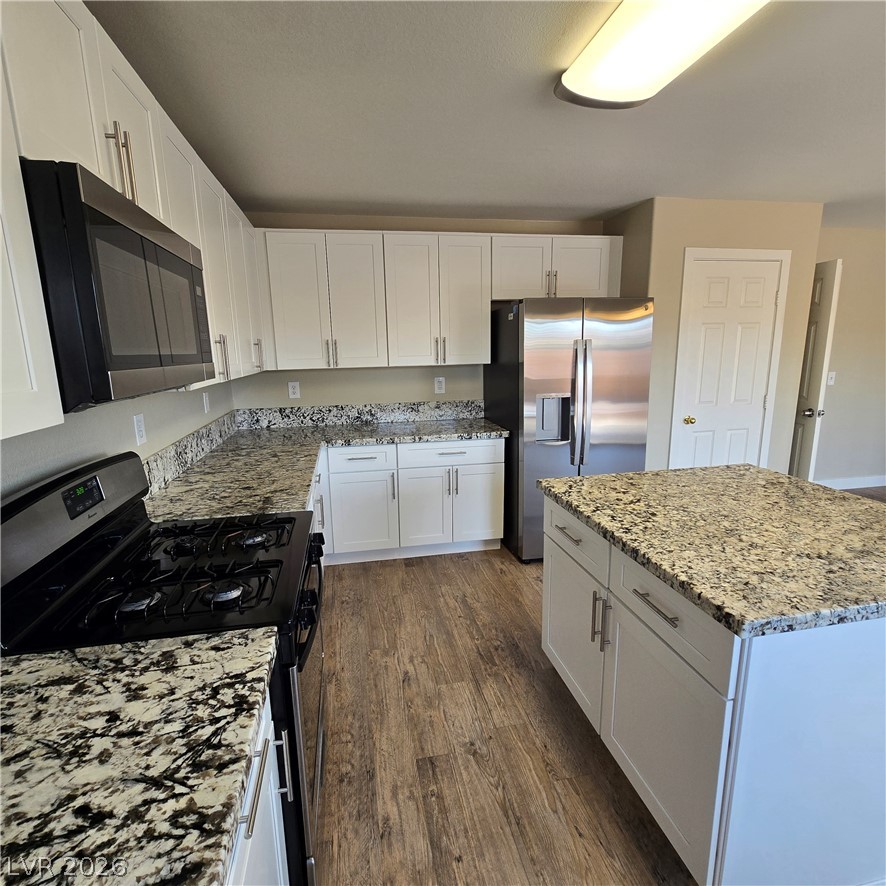 2506 Paradise Isle Avenue Property Photo 13