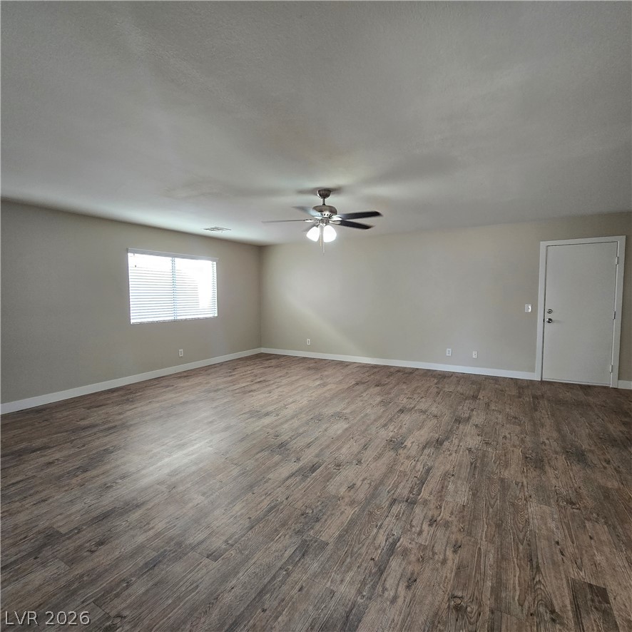 2506 Paradise Isle Avenue Property Photo 17