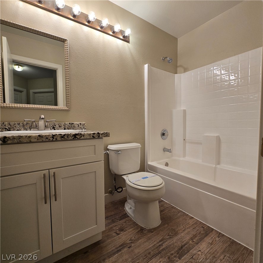 2506 Paradise Isle Avenue Property Photo 30