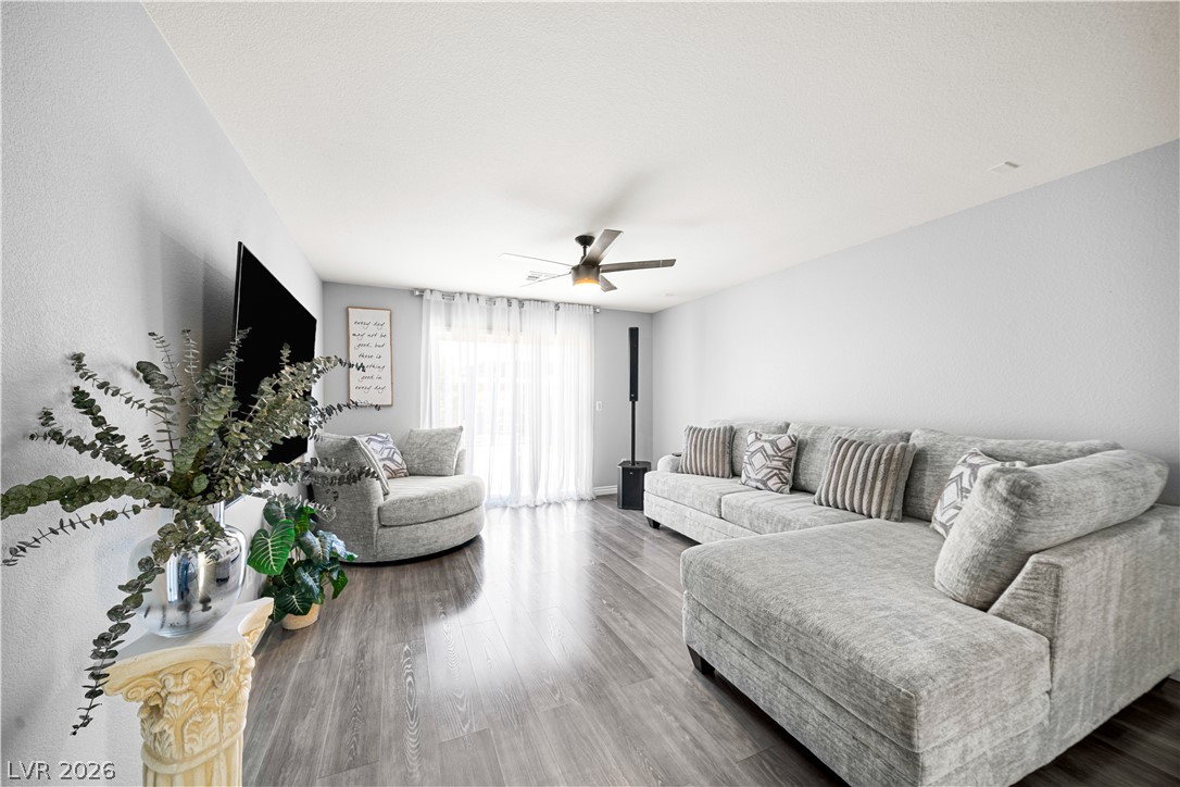 9420 Logan Ridge Court Property Photo 18