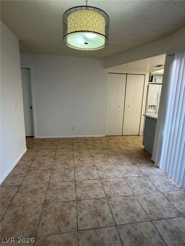 215 North Lamb Boulevard E Property Photo 10