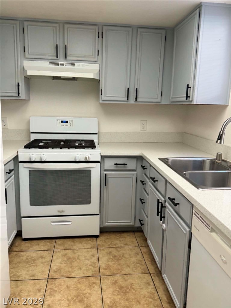 215 North Lamb Boulevard E Property Photo 16