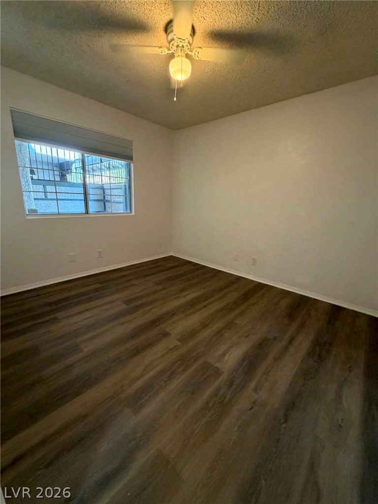 215 North Lamb Boulevard E Property Photo 27