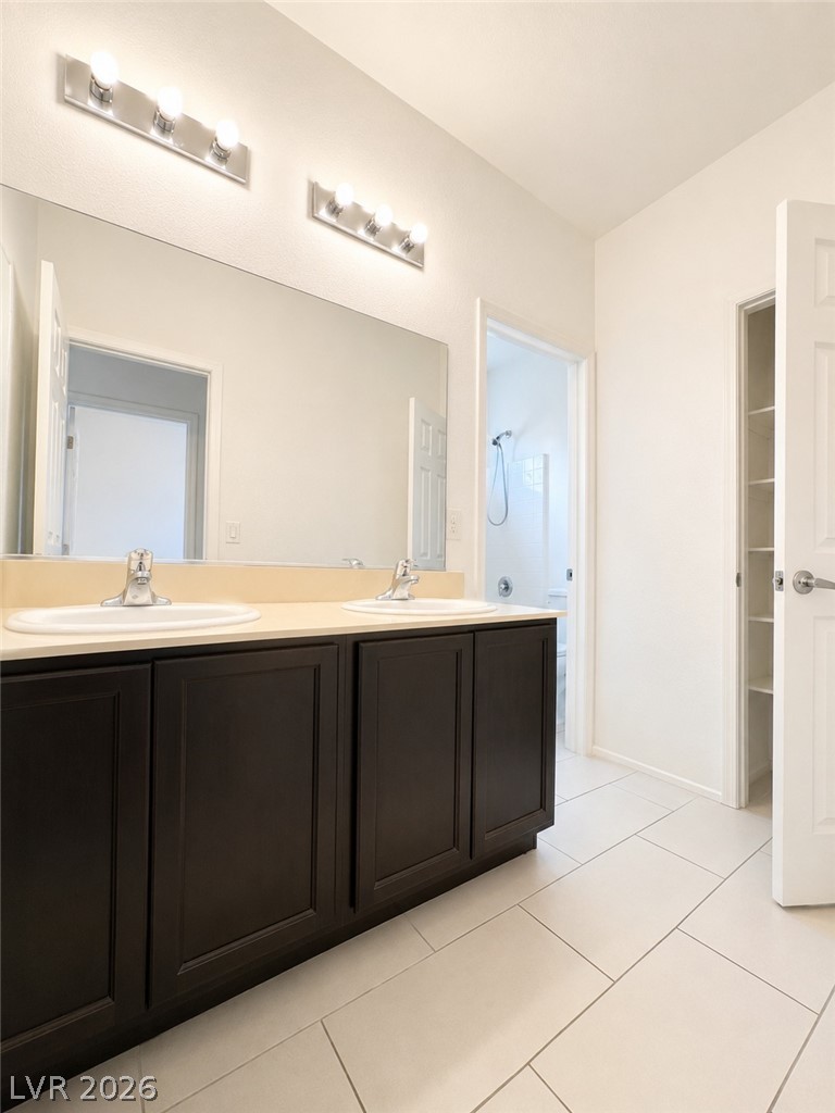 2880 Sparkling Sea Street Property Photo 6