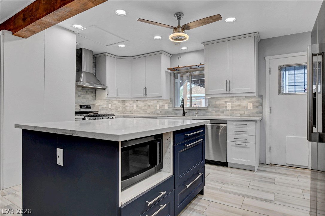 443 National Street Property Photo 22