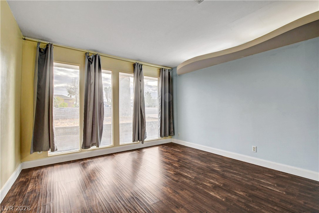 443 National Street Property Photo 36