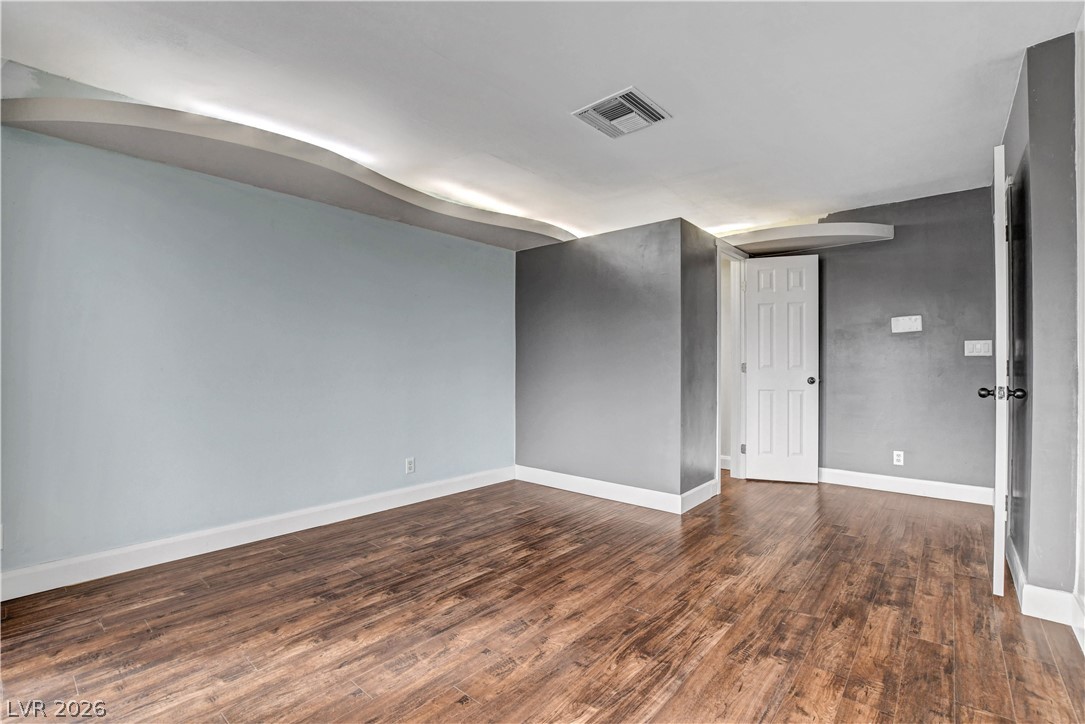 443 National Street Property Photo 37