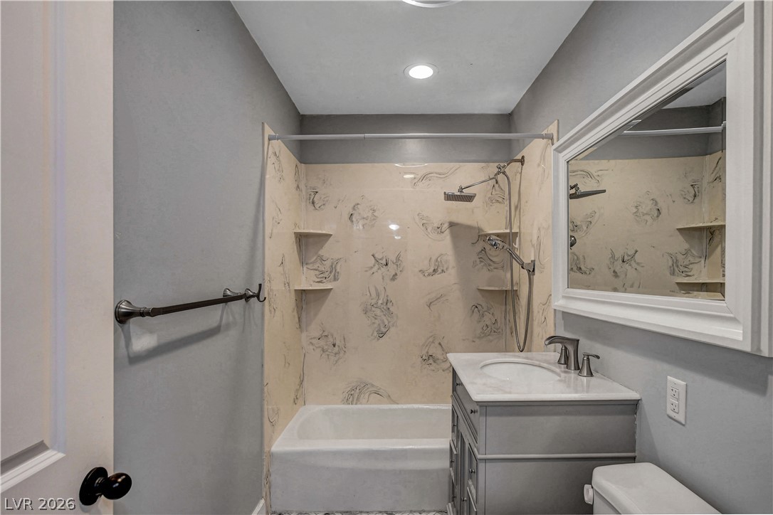 443 National Street Property Photo 45