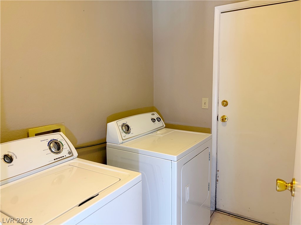 2713 Brienza Way Property Photo 21