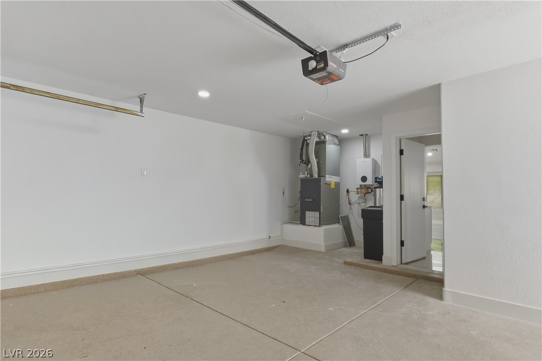 2920 Crown Ridge Drive Property Photo 45