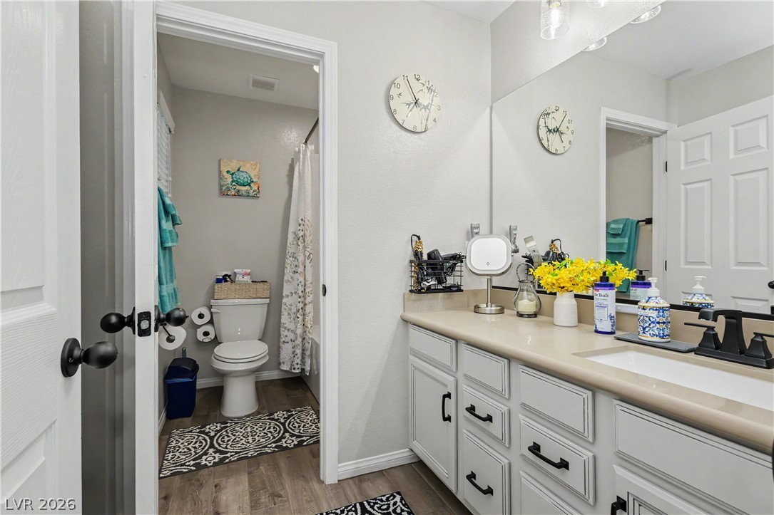 403 Stephen Clear Avenue Property Photo 25