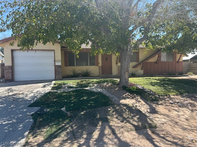 3322 South Pecos Road Property Photo 2