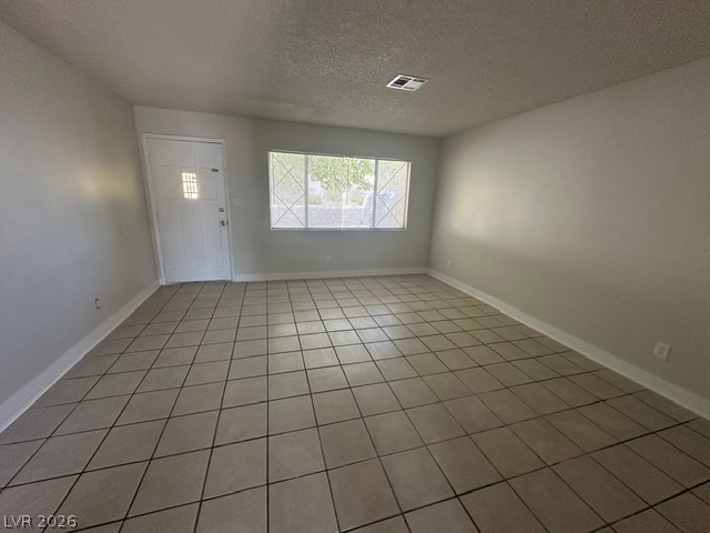 3322 South Pecos Road Property Photo 6