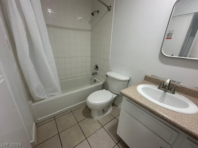 3322 South Pecos Road Property Photo 10