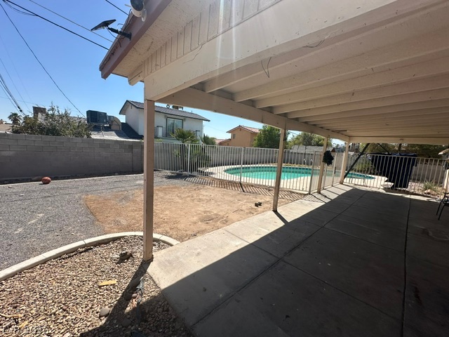 3322 South Pecos Road Property Photo 16
