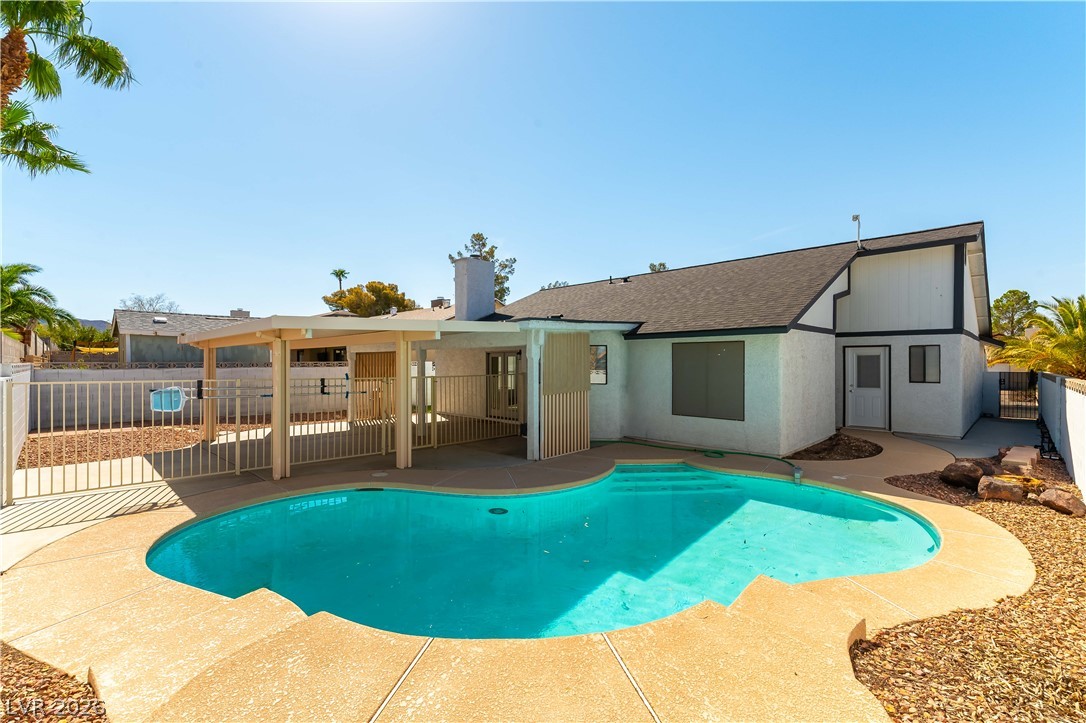 826 Anchor Drive Property Photo 1