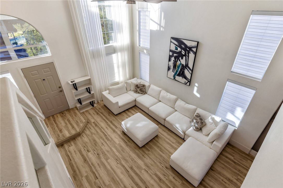 38 Diplomat Court Property Photo 12