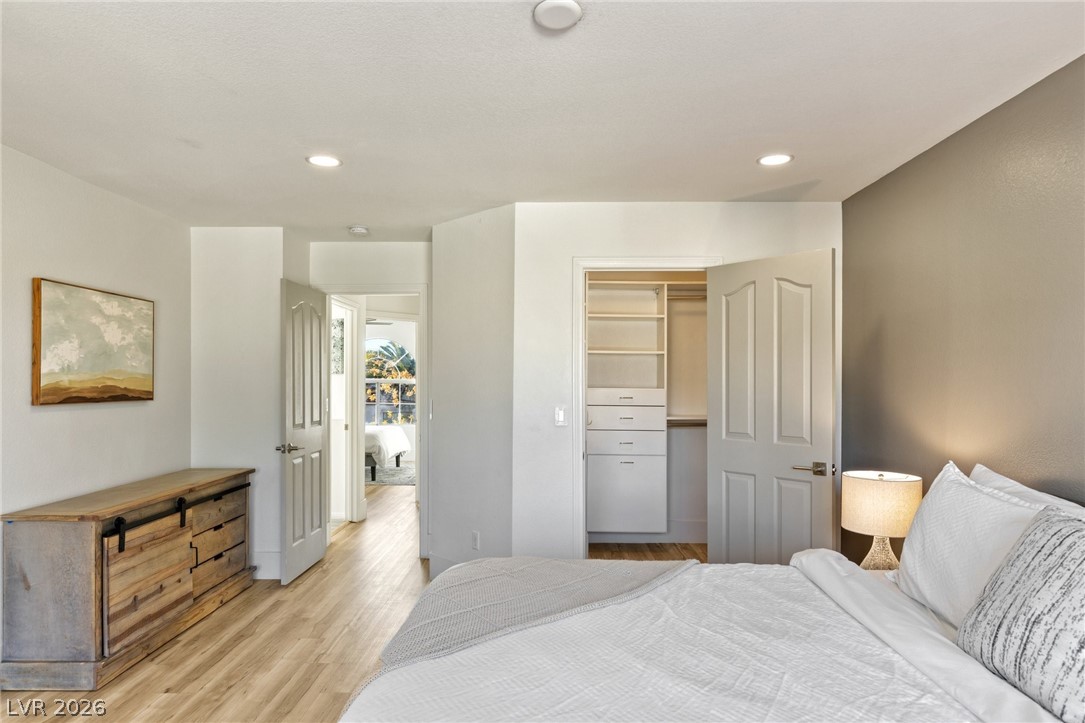 38 Diplomat Court Property Photo 17