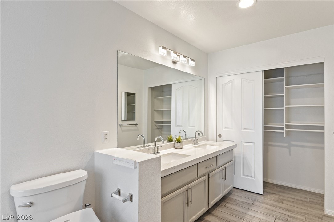 38 Diplomat Court Property Photo 20