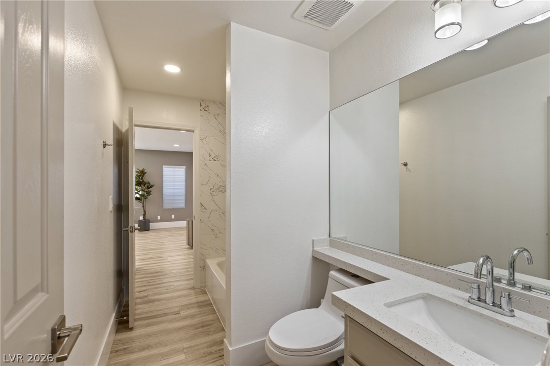 38 Diplomat Court Property Photo 32